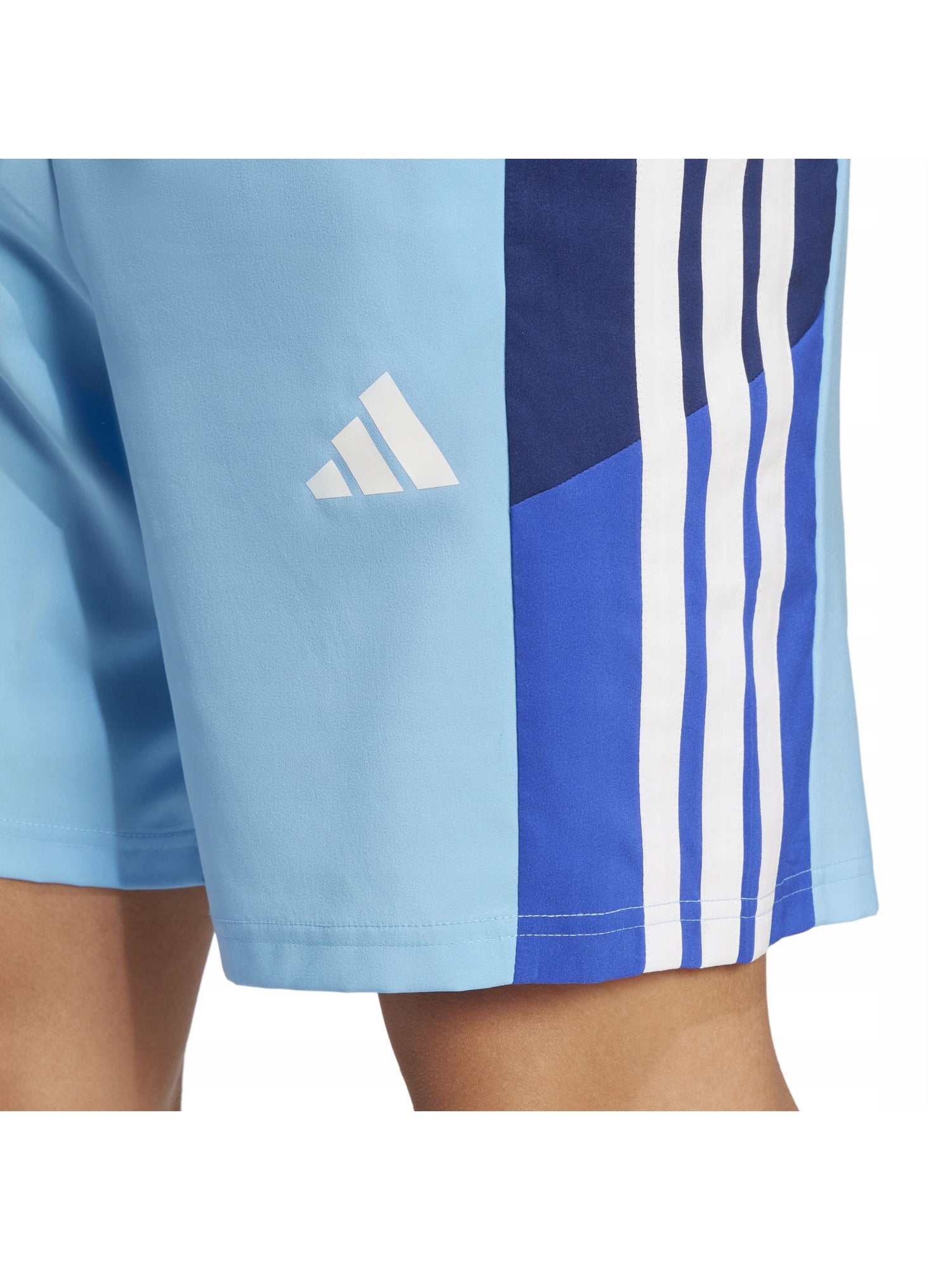 Short Train Essentials Colorblock Uomo - JM3099