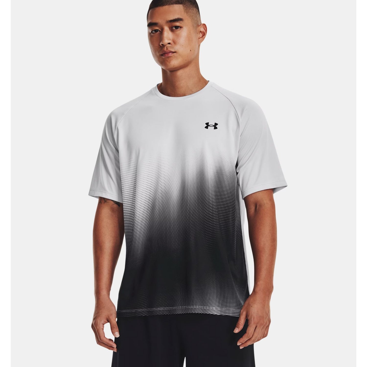 1377053 UA TECH FADE SS 2024 Uomo UNDER ARMOUR T-SHIRT